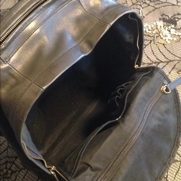 Fossil Backpack - Picture 3 of 6